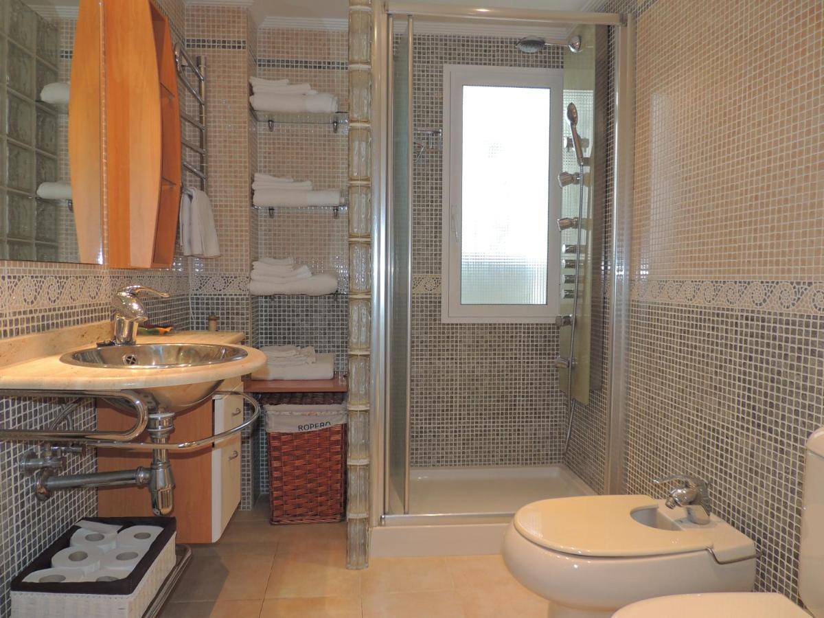 Las Gaviotas Beach - Playa - Sea Front - Frente Al Mar Apartment Беналмадена Екстериор снимка